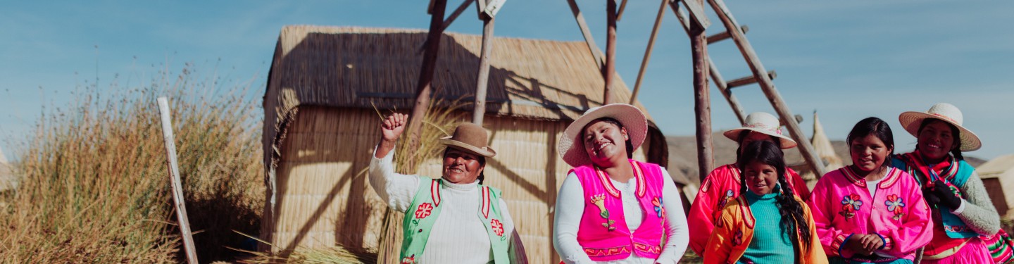 Women at Lake Titicaca