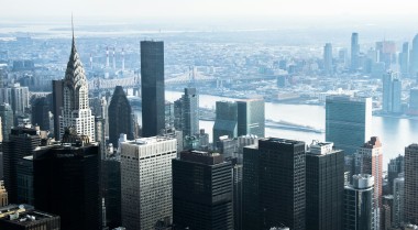 New York skyline with view on the UN